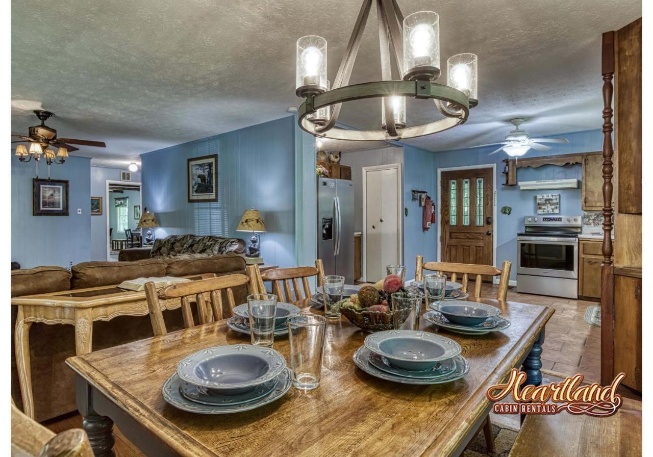 Leprechaun Island Villa Gatlinburg Exterior photo